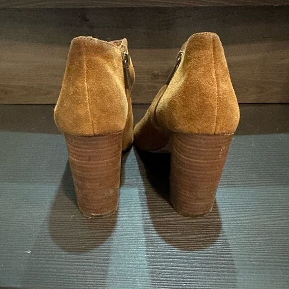 Jessica Simpson Booties - Picture 3 of 5